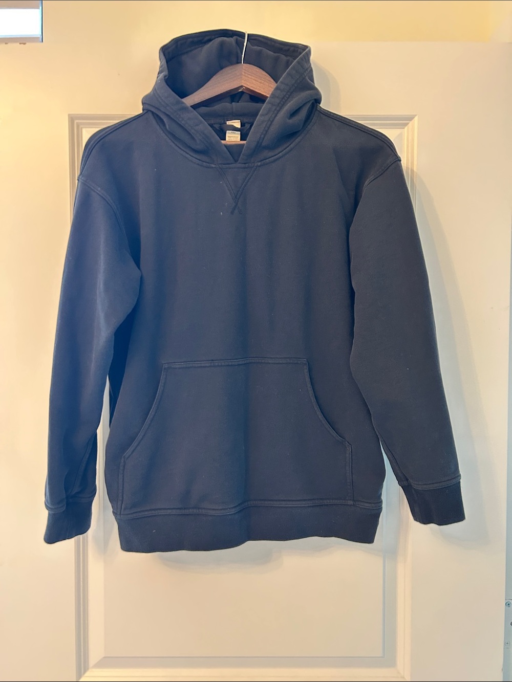 lululemon athletica unisex Black Pullover Hoodie